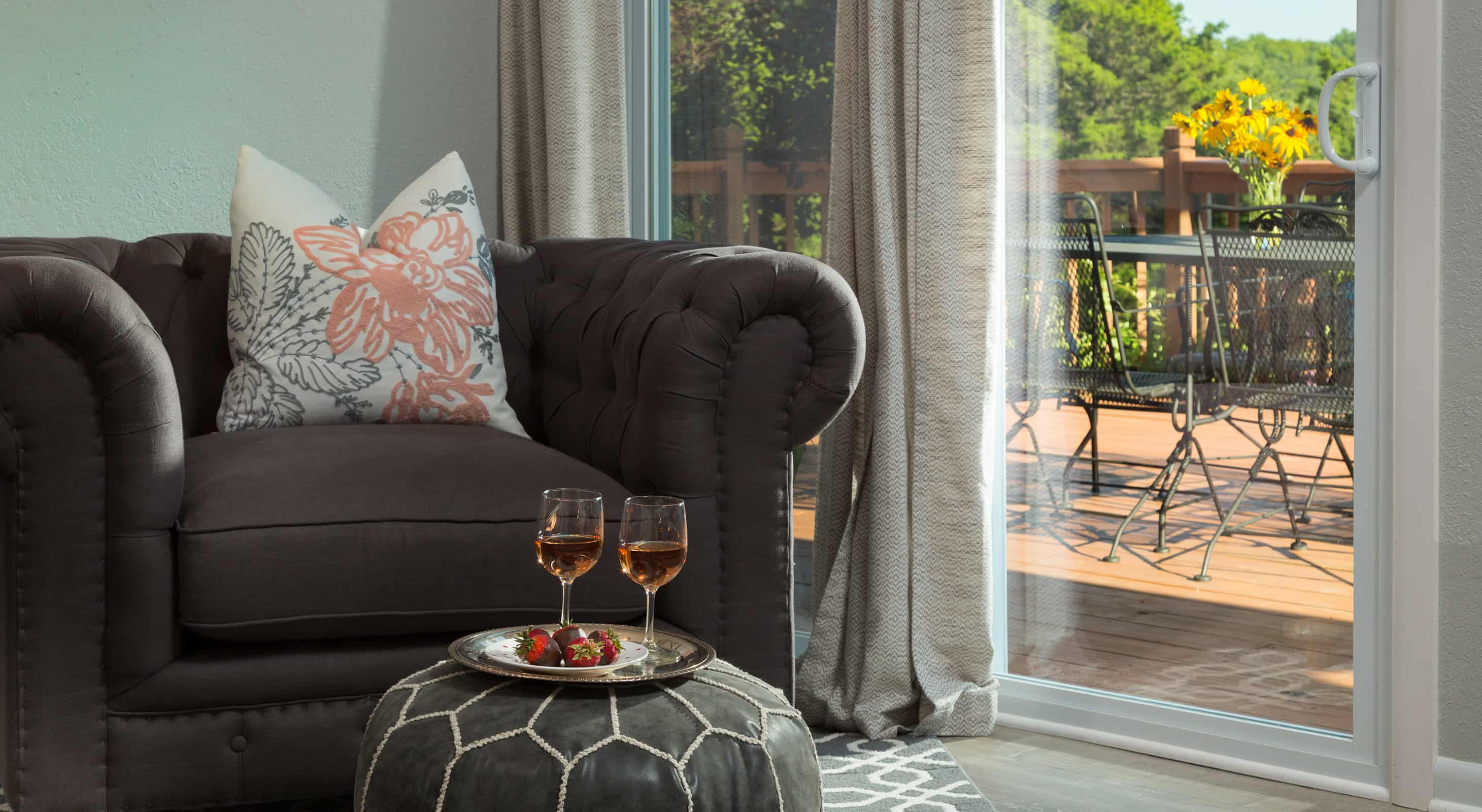 French Quarter Room sitting area with deck view